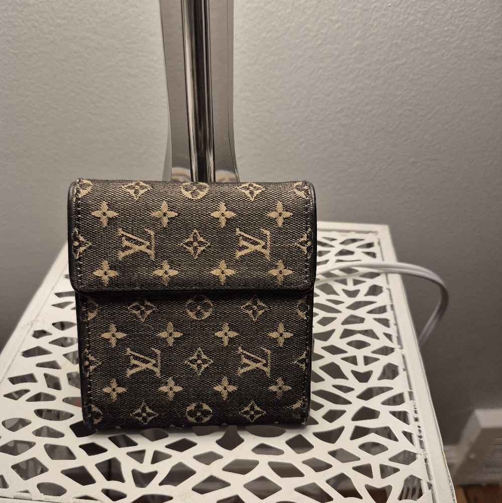 Louis Vuitton Mini Lin Denim Monogram Wallet